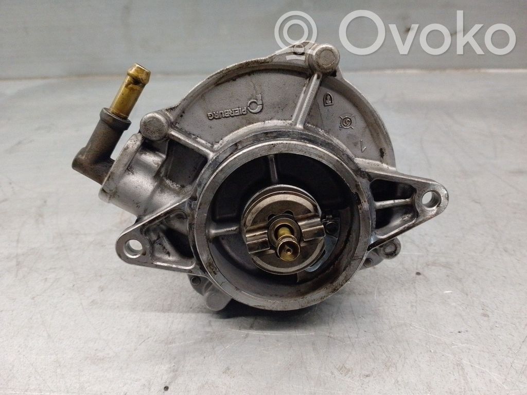 Vacuum pump   059145100
