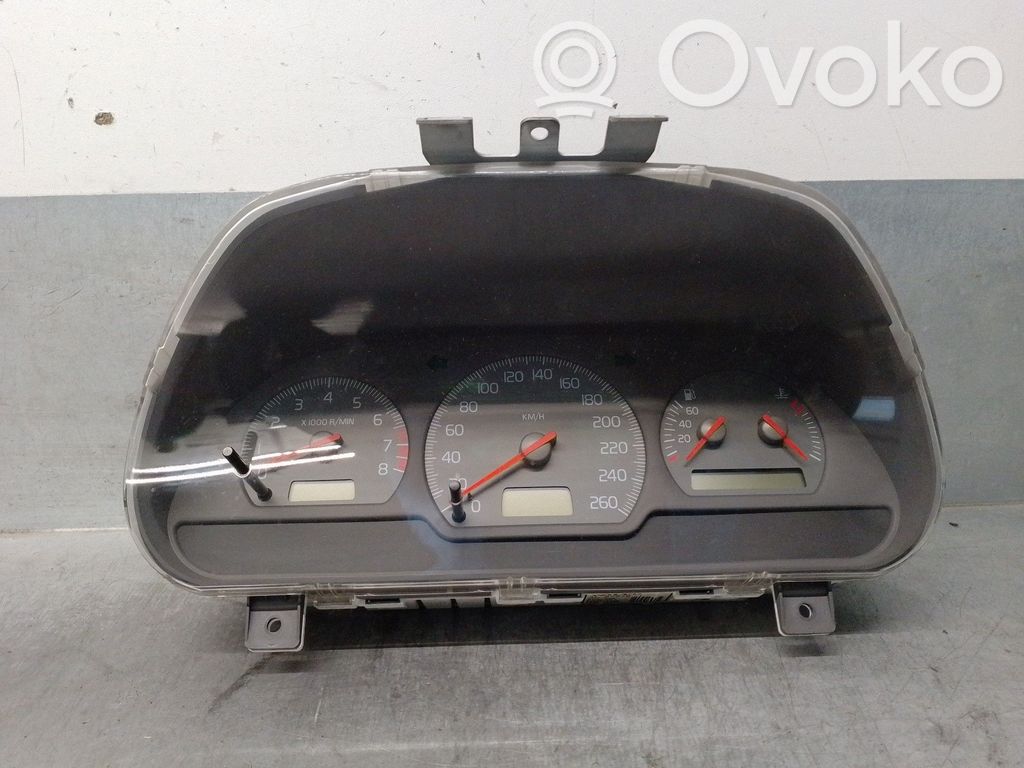 Volvo S40, V40 Spidometrs (instrumentu panelī) 
