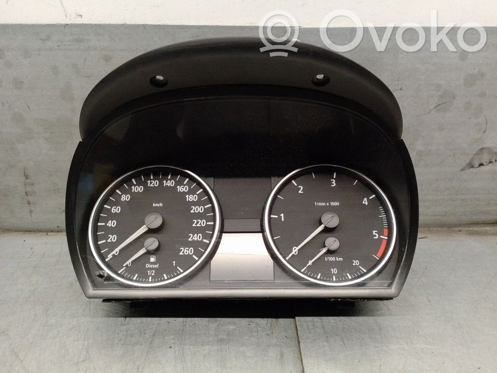 BMW 3 E46 Nopeusmittari (mittaristo) 