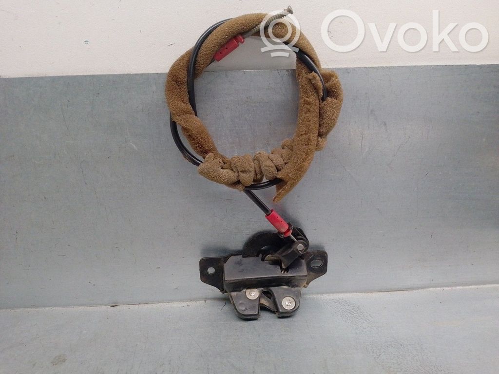 Citroen Berlingo Tailgate lock latch 