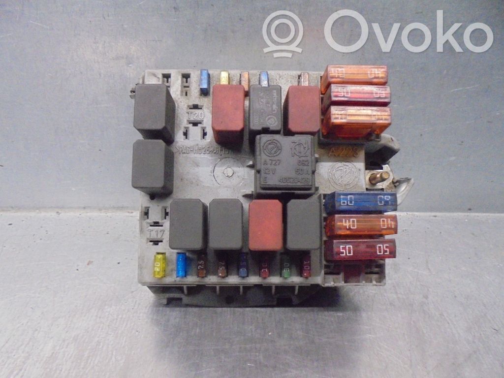 Alfa Romeo 147 Set scatola dei fusibili 