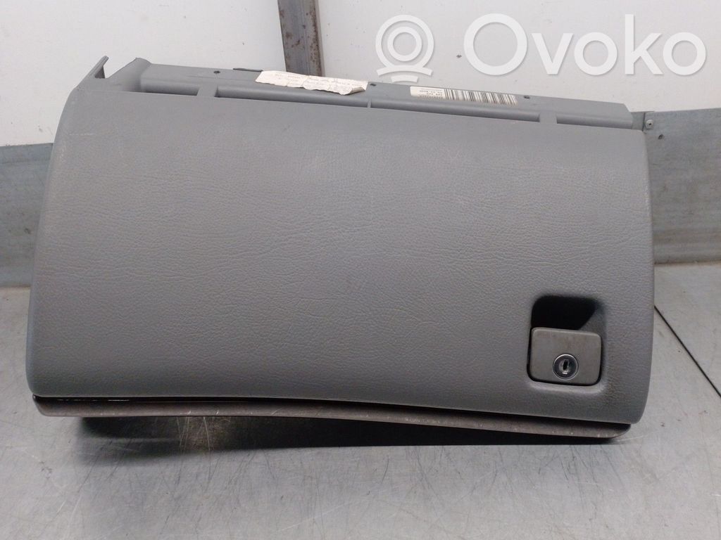 Peugeot 406 Handschuhfach 
