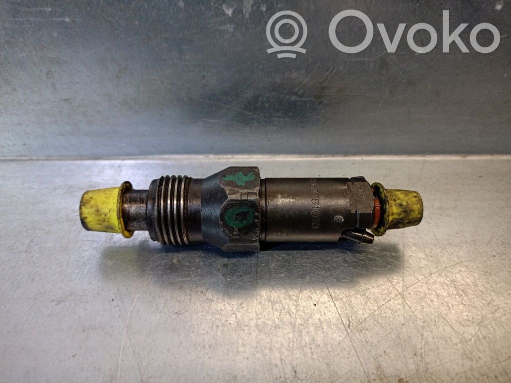 Renault Clio I Inyector de combustible 
