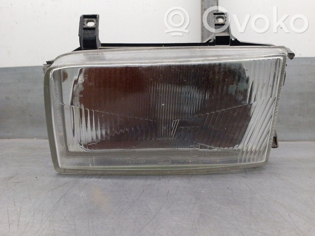 Volkswagen Transporter - Caravelle T4 Headlight/headlamp 