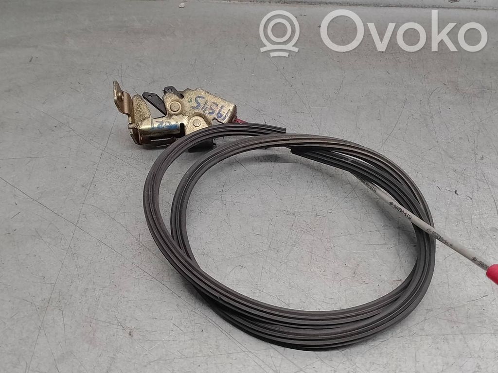 Ford Transit Takaluukun lukon salvan moottori 