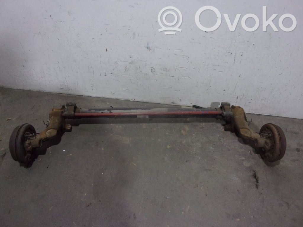 Peugeot 306 Belka osi tylnej z reduktorem 