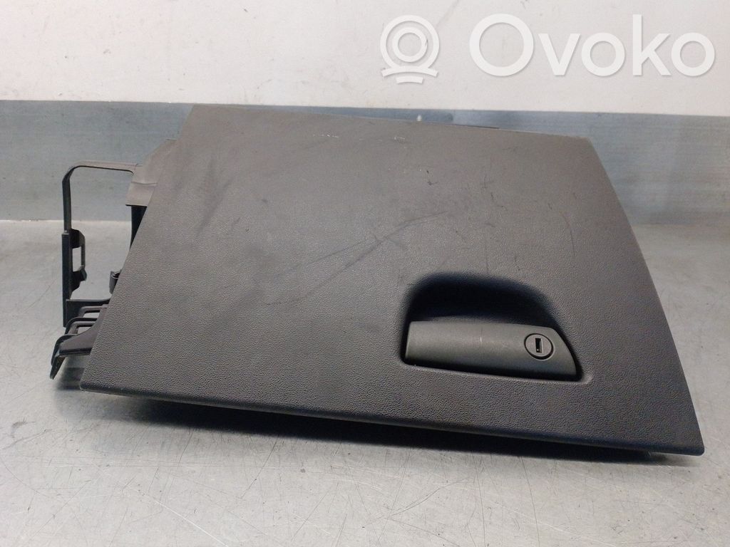 Fiat Stilo Glove box 
