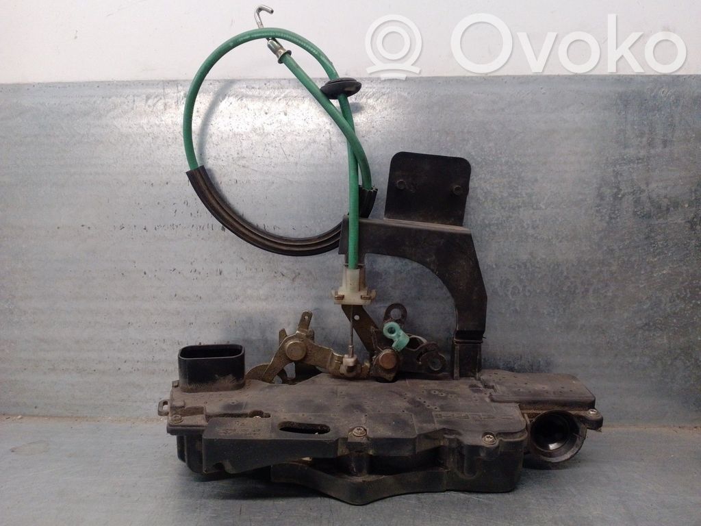 Fiat Stilo Zamek drzwi przednich
