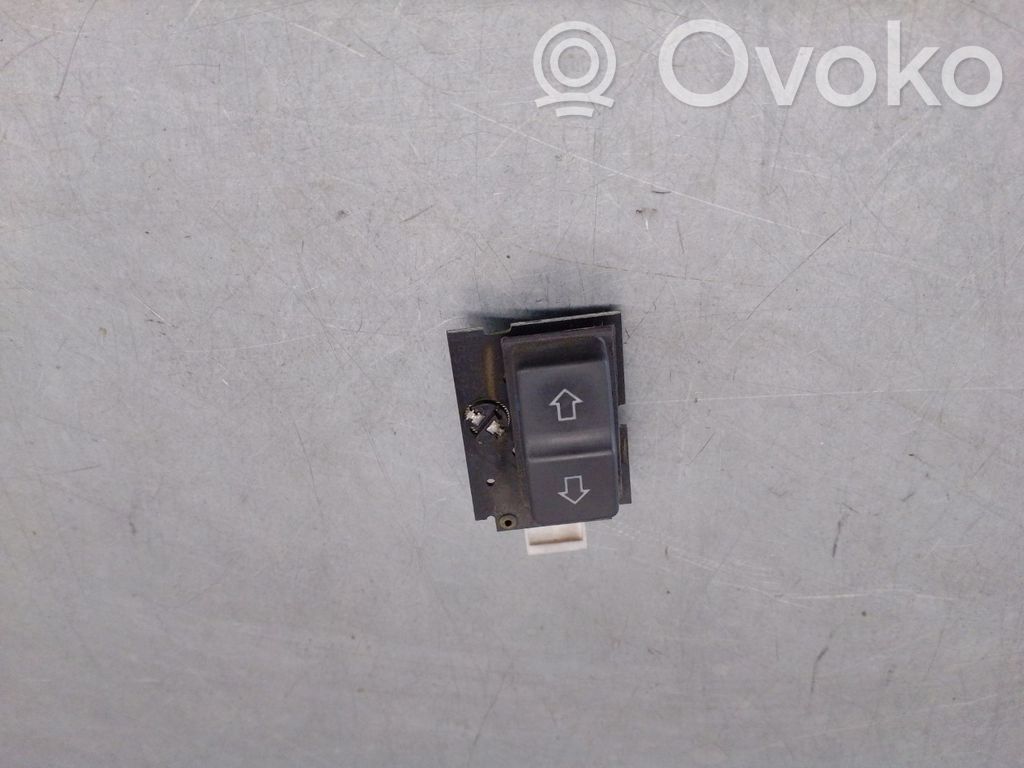 Comutator comandă geamuri electrice   AMR3762