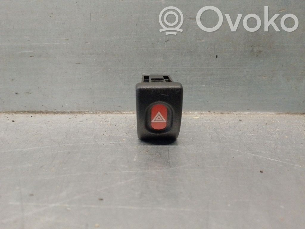 Opel Corsa B Hazard light switch 