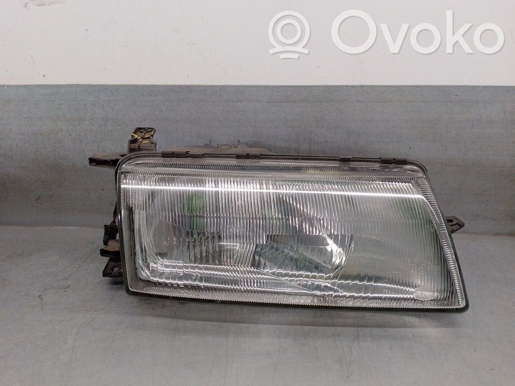 Opel Vectra A Lampa przednia 