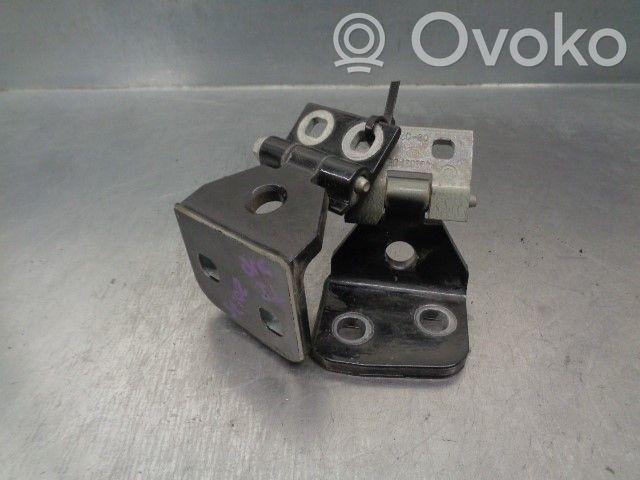 BMW X3 E83 Tailgate/trunk/boot hinge 