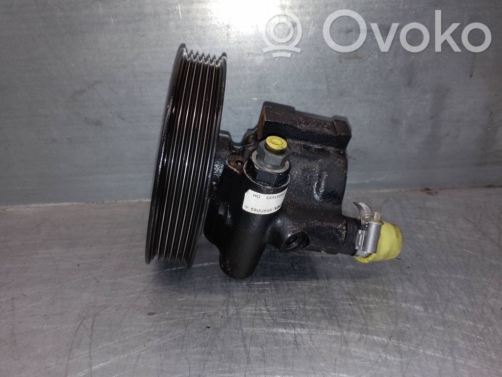Opel Corsa B Ohjaustehostimen sähköpumppu 