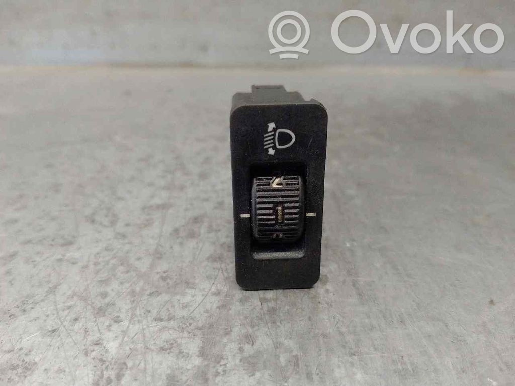 Interruptor de control del panel de luces   61318360460,21323000