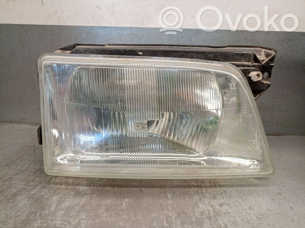 Opel Kadett E Priekinis žibintas 