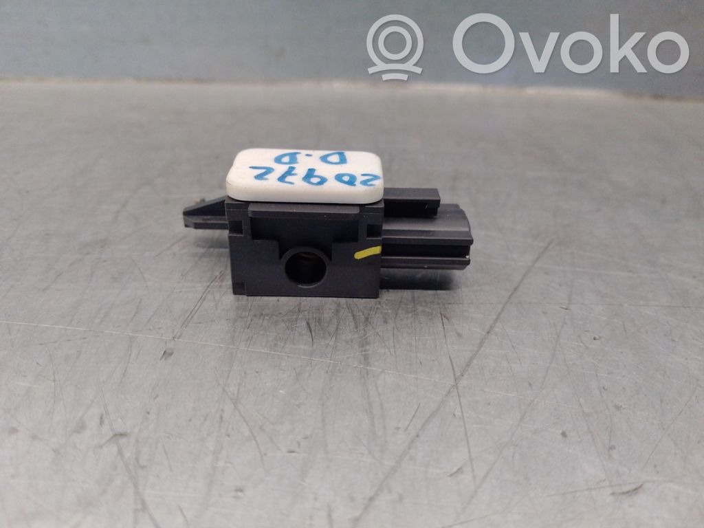 Sensor   8200216041A,BOSCH