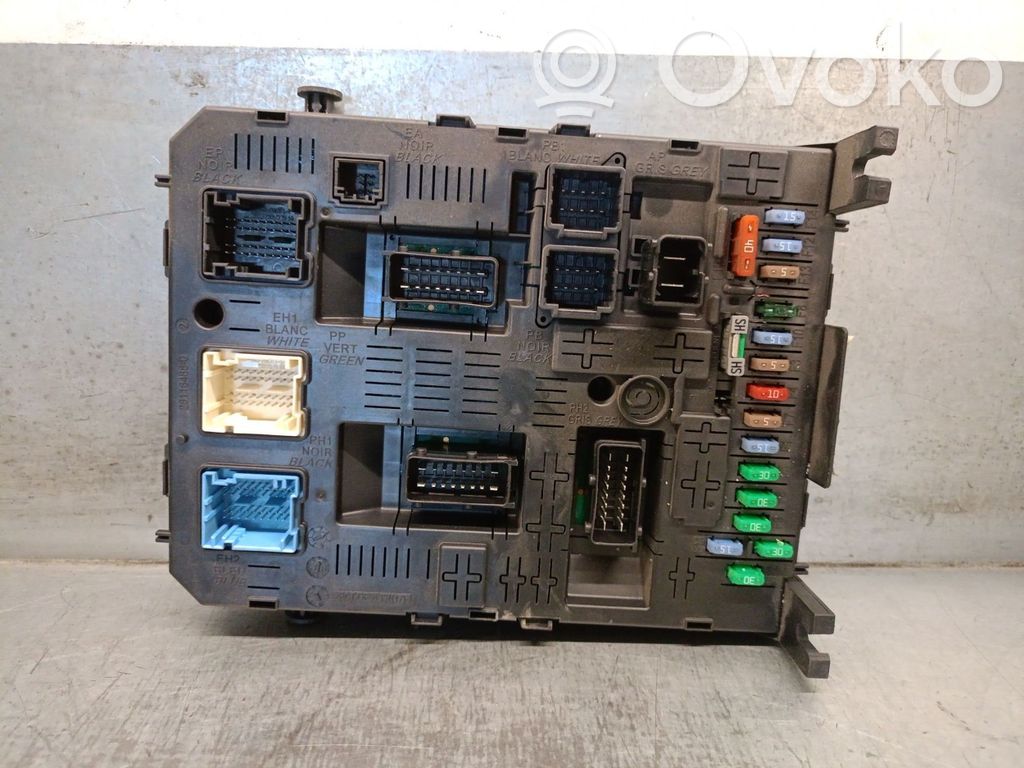 Citroen C5 Drošinātāju kaste (komplekts) 