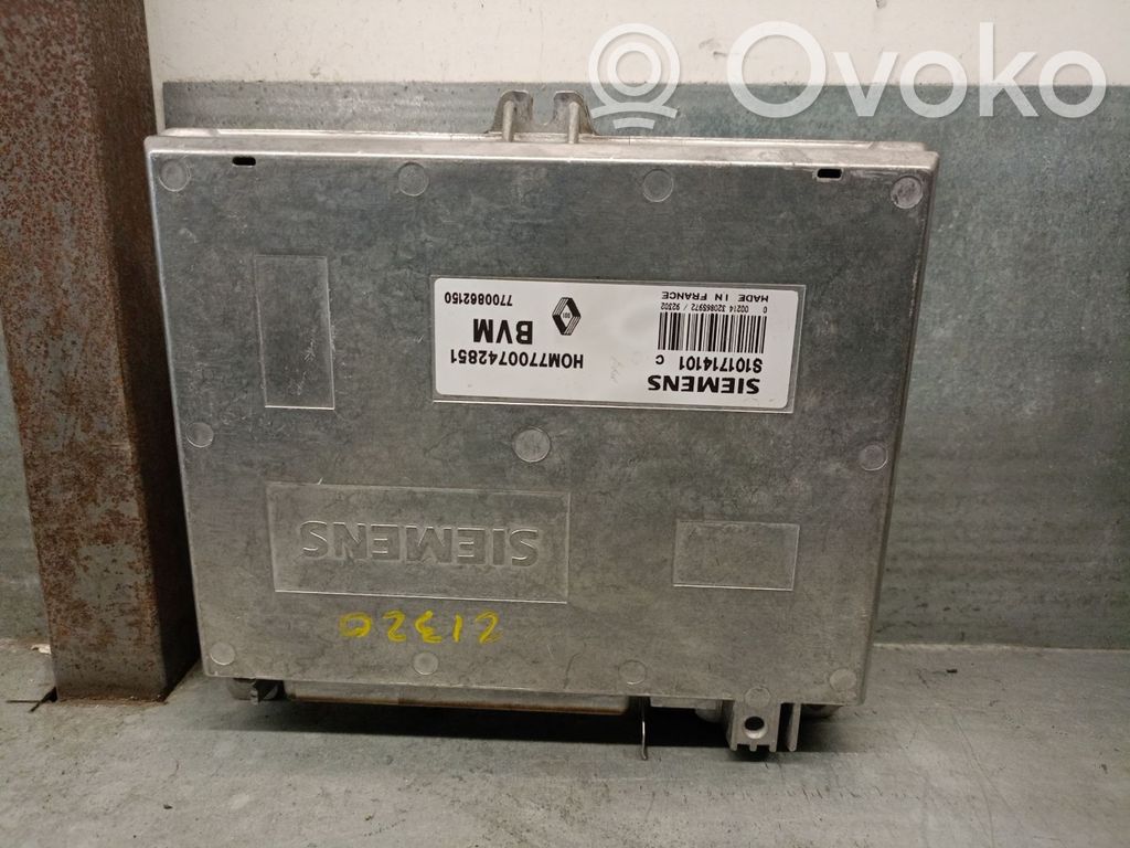 Renault 19 Engine control unit/module 