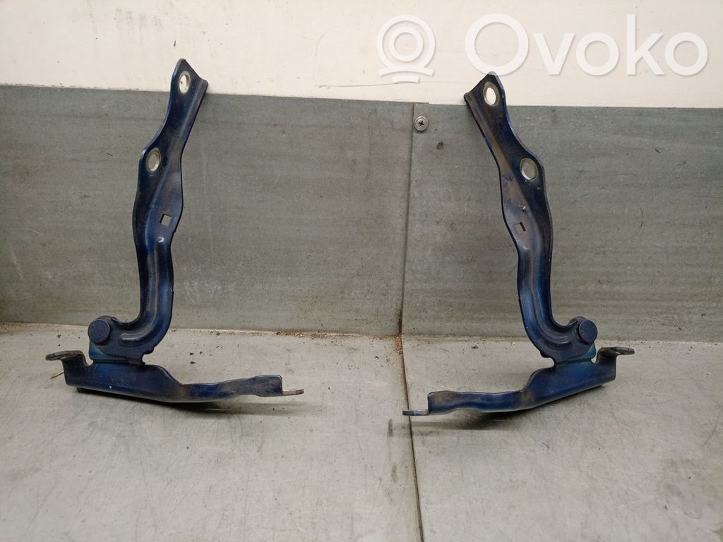 Mazda 2 Dzinēja pārsega eņģe (-es) 