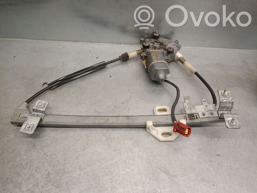 Volvo 460 Macara geam spate fără motor