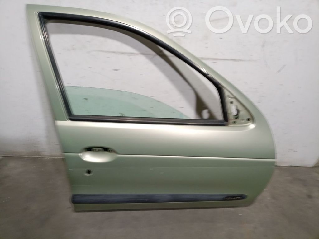 Renault Megane I Puerta delantera 