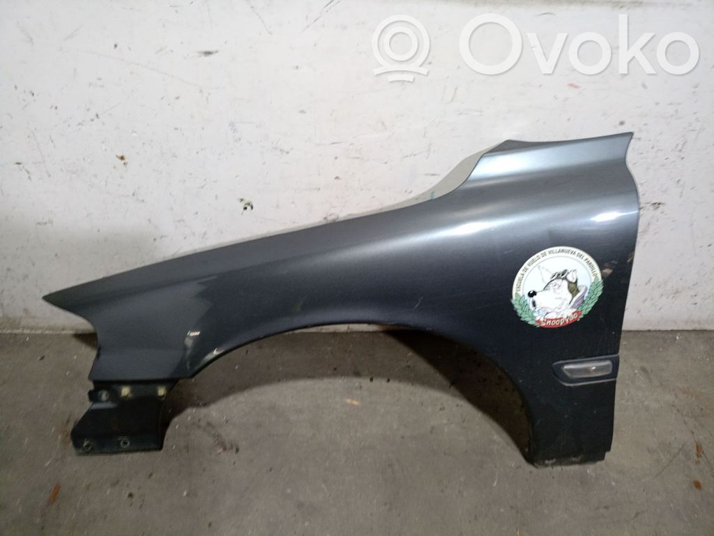Volvo V70 Sparnas 