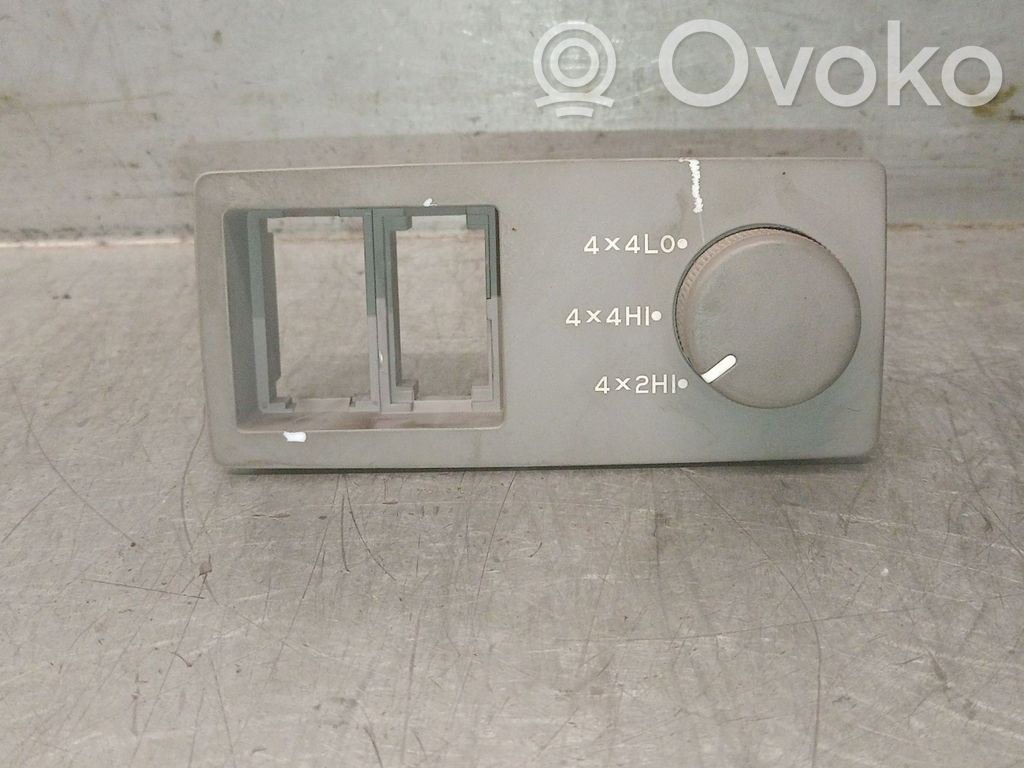 Comutator lumini bord   200003207