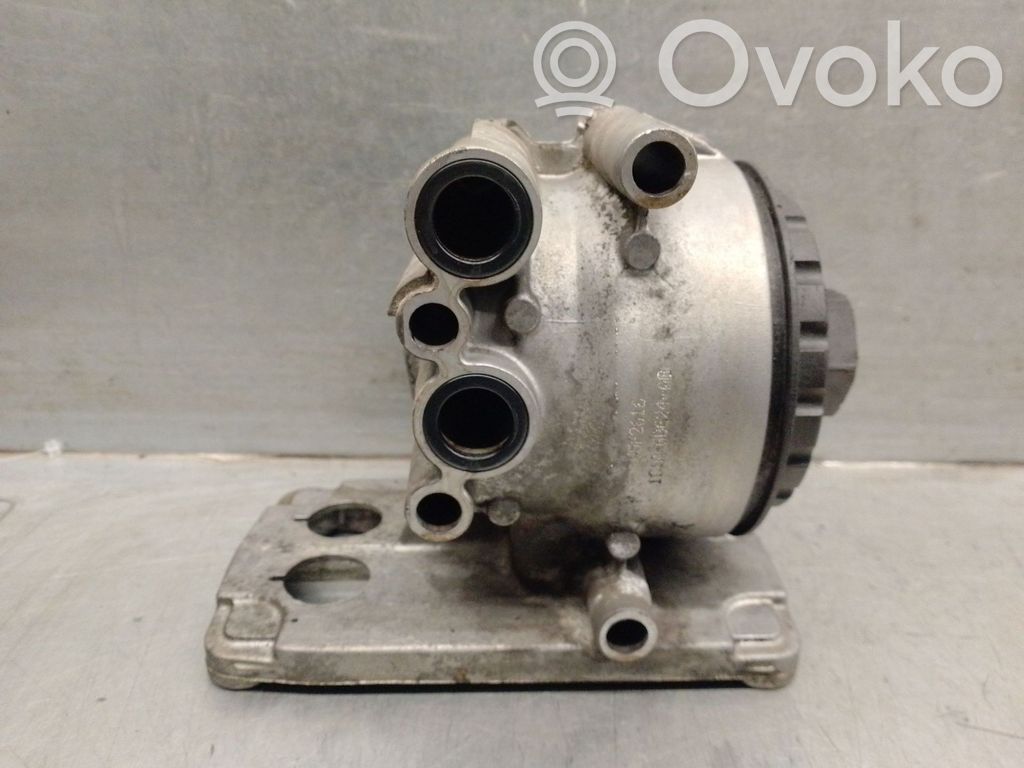 Ford Mondeo Mk III Suport montare filtru ulei 