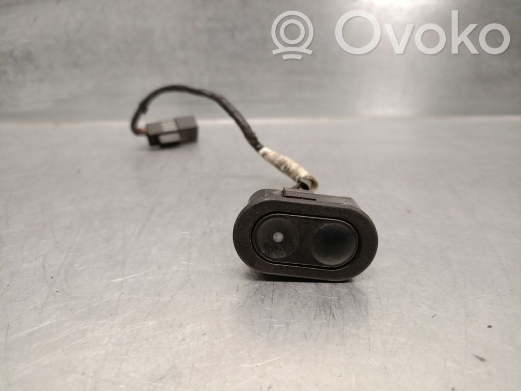 Opel Corsa B Electric window control switch 