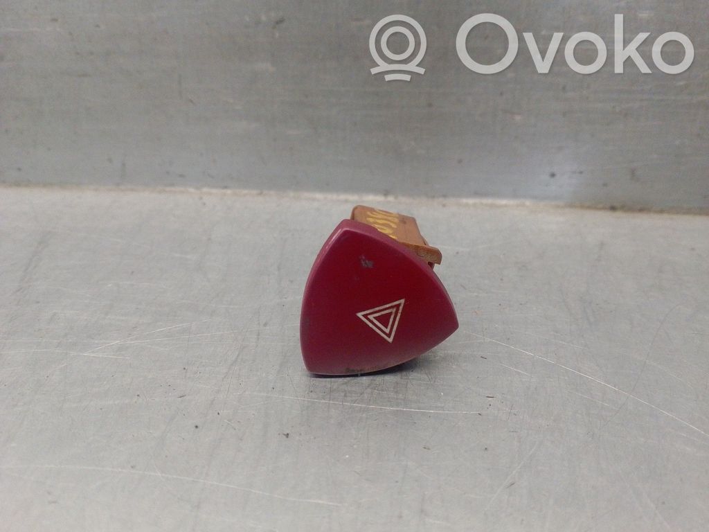 Peugeot 807 Hazard light switch 