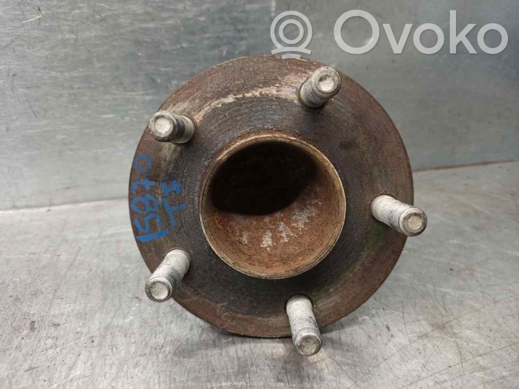 Volvo V50 Aizmugurē riteņa rumbas vārpstas šarnīrs (stupica, capfa) 