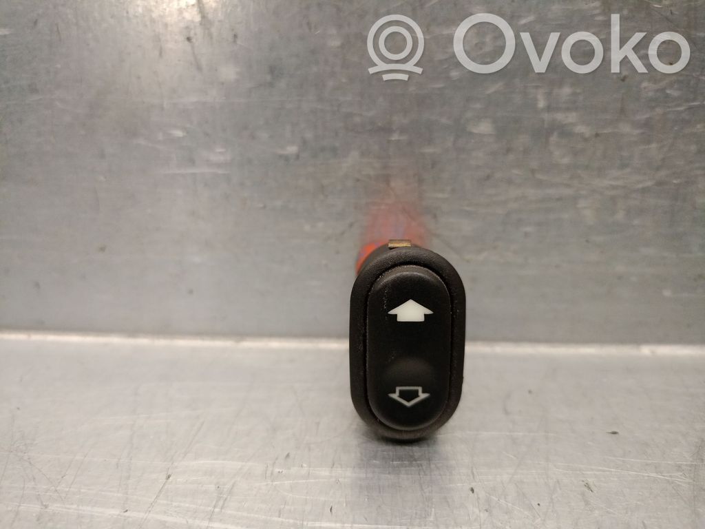 Ford Mondeo MK I Electric window control switch 