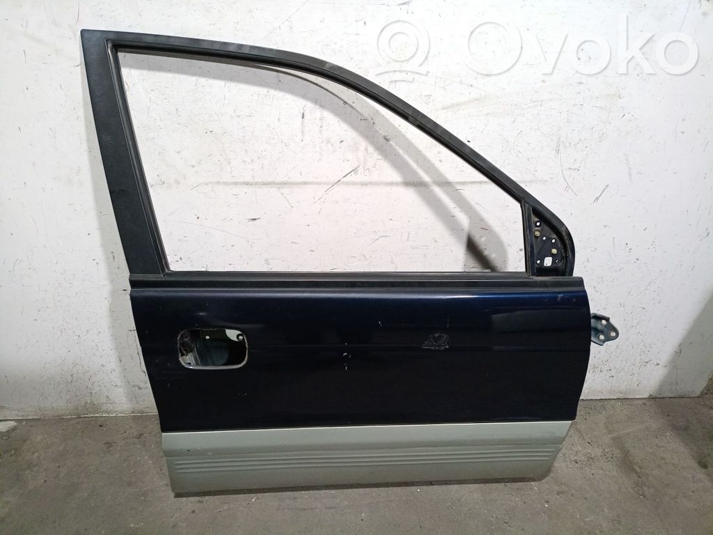 Mitsubishi Space Wagon Puerta delantera 