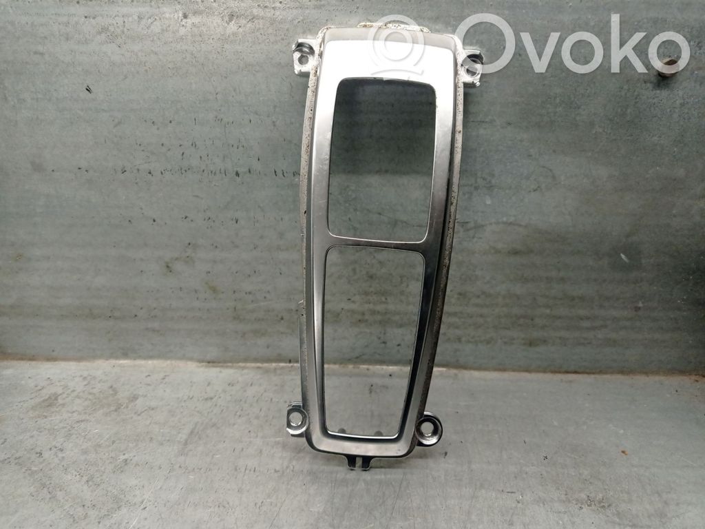 BMW X5 E70 Capac inferior