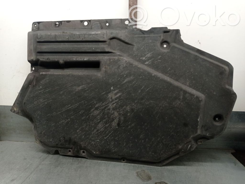 BMW X5 E70 Placa protectora/protector antisalpicaduras motor 