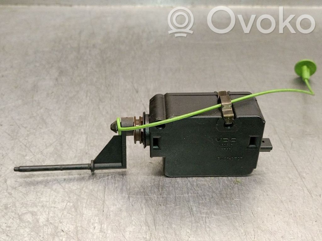 BMW 7 E65 E66 Fuel tank filler cap 