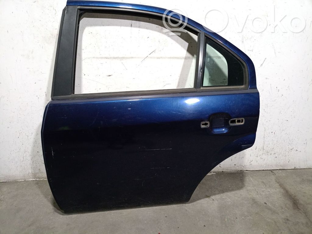 Ford Mondeo Mk III Puerta trasera 