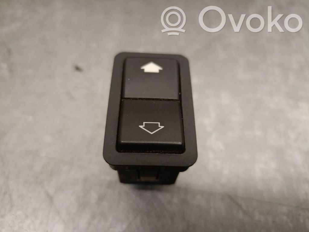 BMW 7 E38 Electric window control switch 