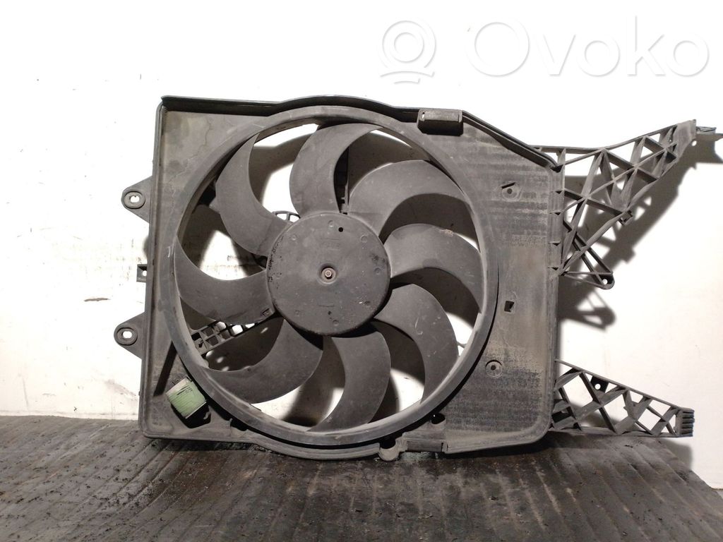 Opel Corsa D Elektryczny wentylator chłodnicy 