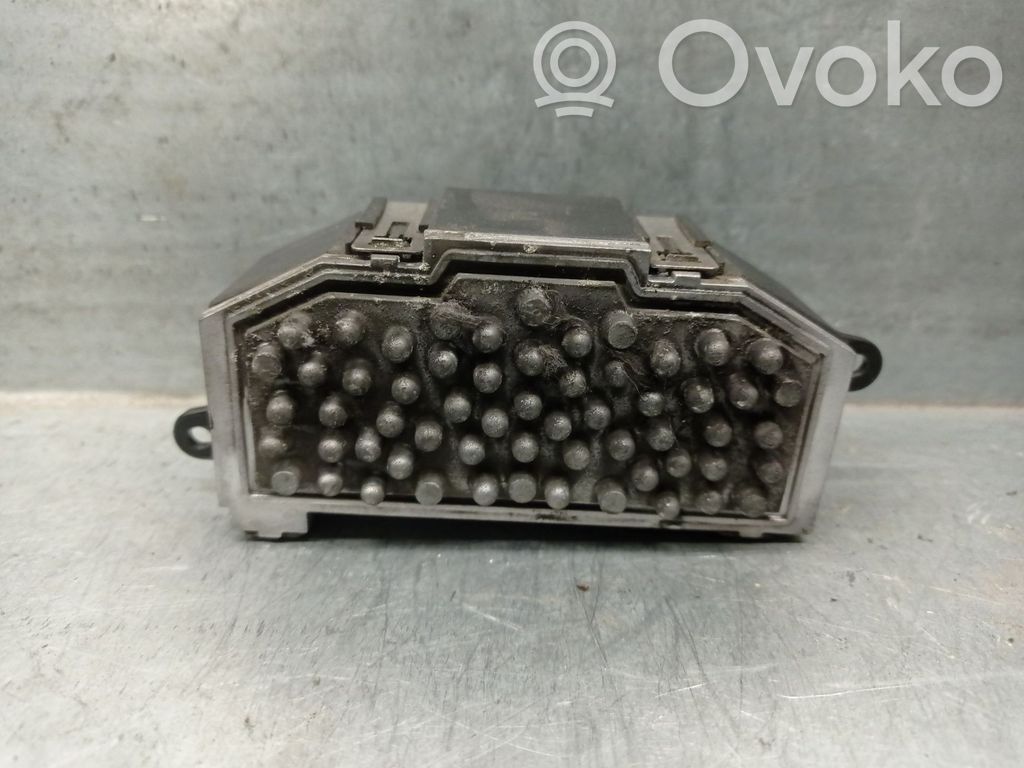 Skoda Superb B6 (3T) Rezystor / Opornik dmuchawy nawiewu 
