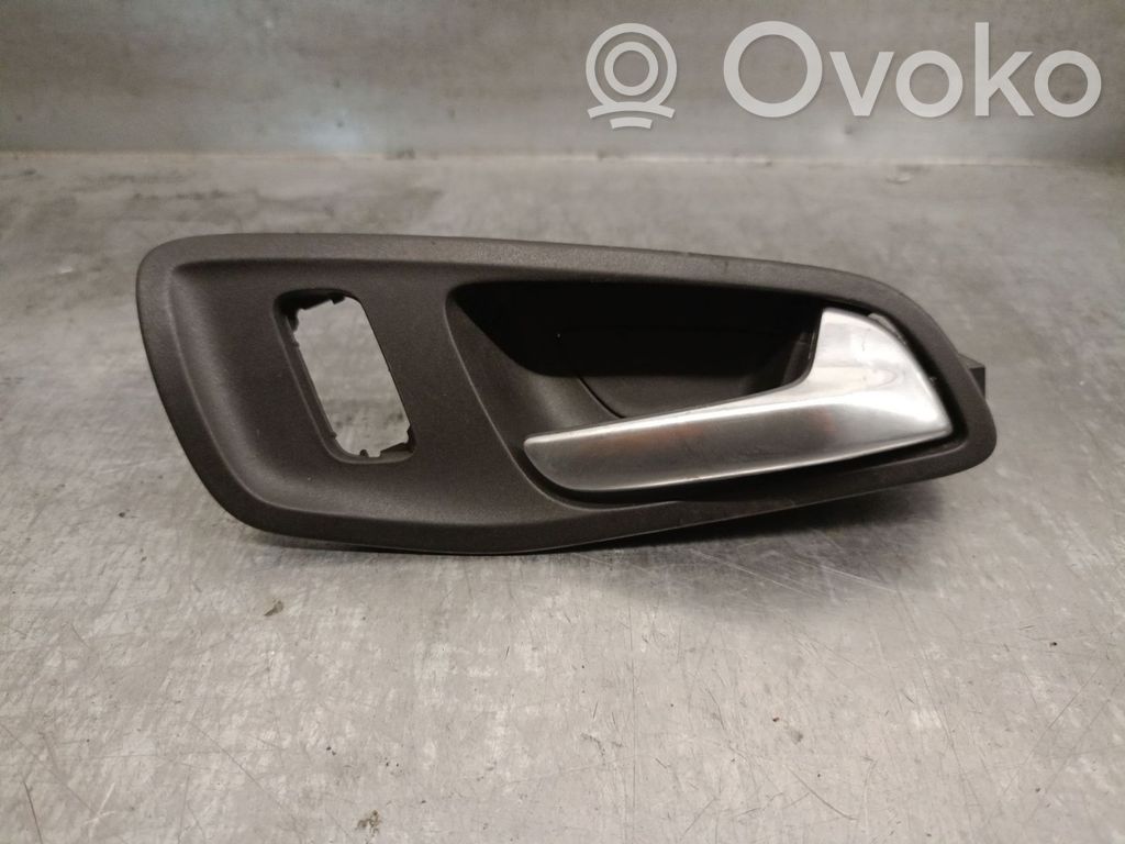 Ford Transit Manecilla interna puerta delantera 
