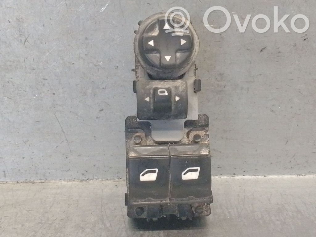 Interruptor del elevalunas eléctrico   96783350ZD,96783350ZD,E31732VALEO