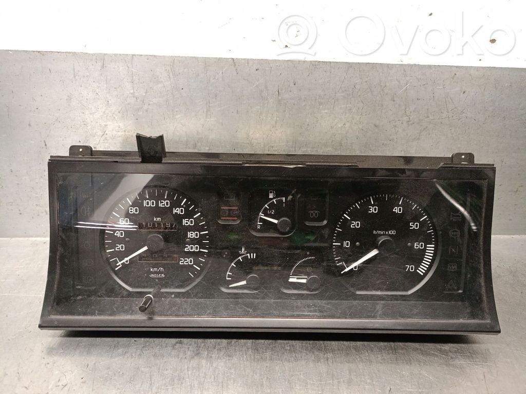 Renault 19 Speedometer (instrument cluster) 