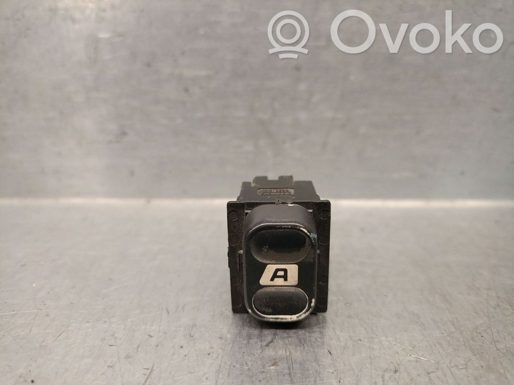 Citroen Berlingo Electric window control switch 
