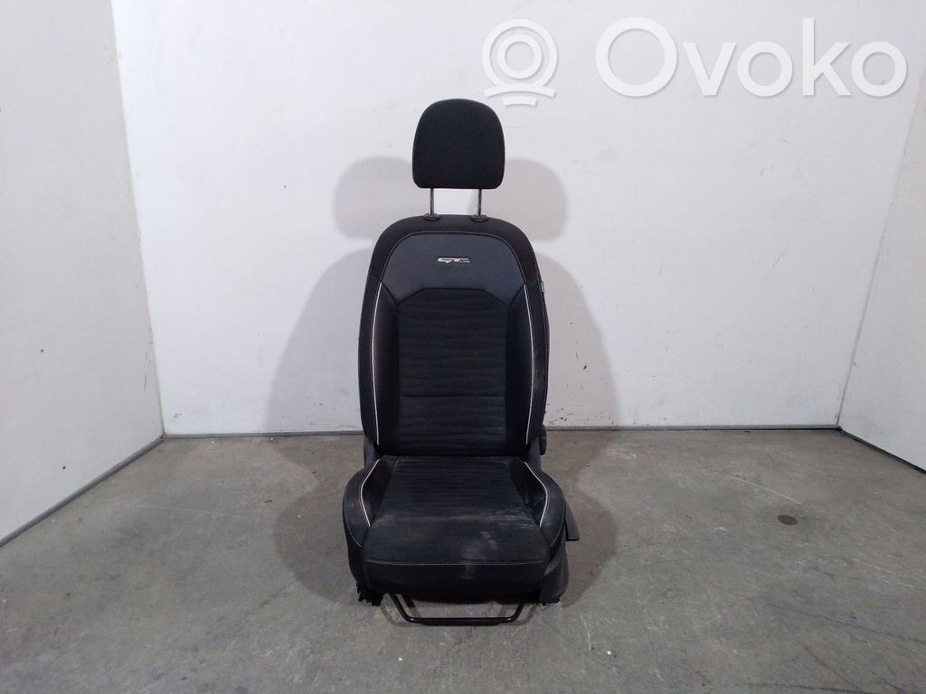 KIA Xceed Front driver seat 