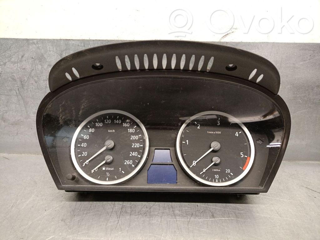 BMW 5 E60 E61 Speedometer (instrument cluster) 