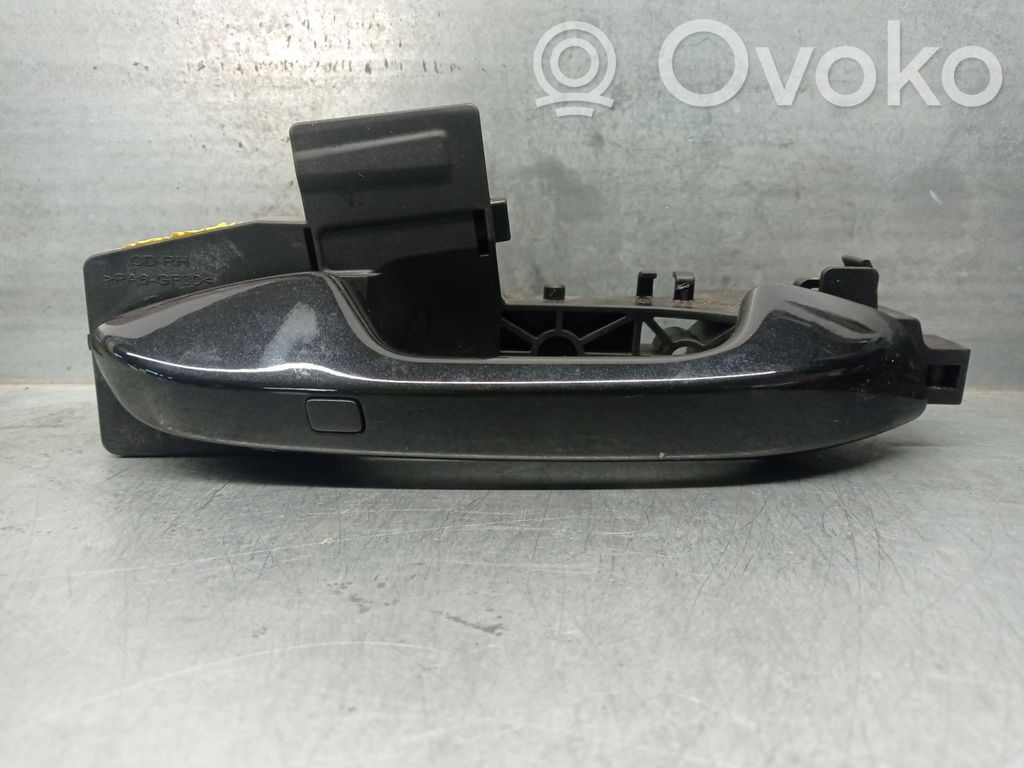 KIA Xceed Manecilla externa puerta delantera 