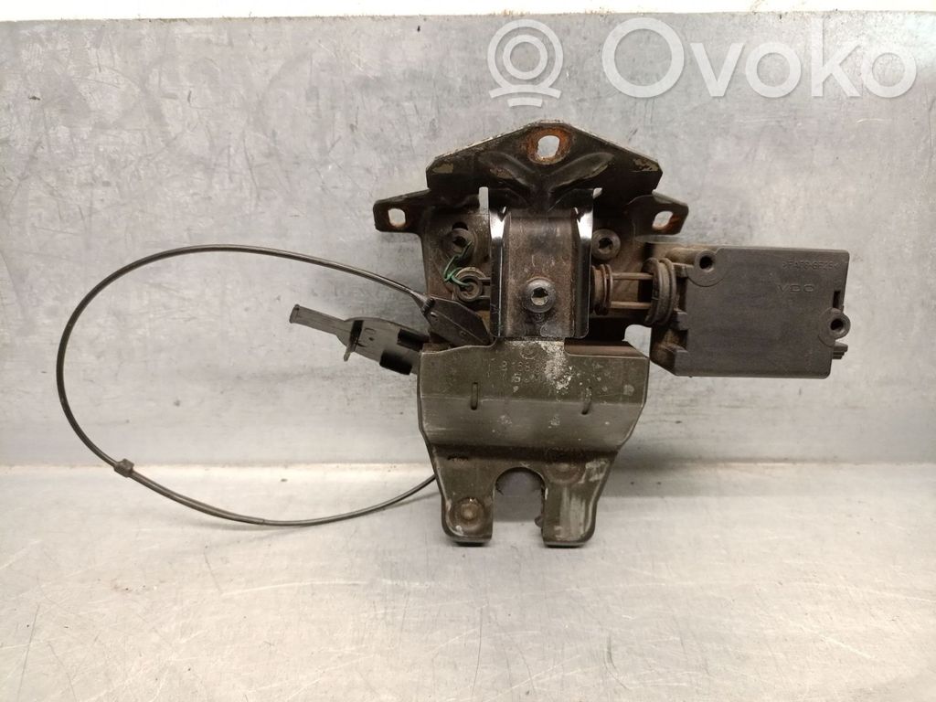 BMW 5 E39 Tailgate lock latch 