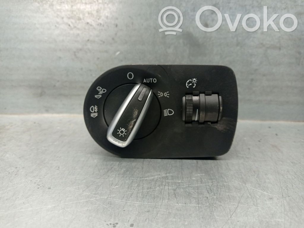 Audi Q3 8U Interruptor de control del panel de luces 