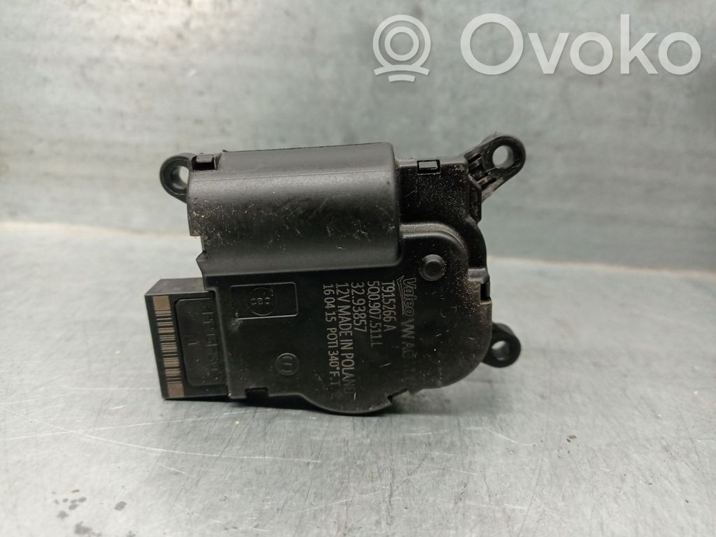Audi Q3 8U Obudowa nagrzewnicy
